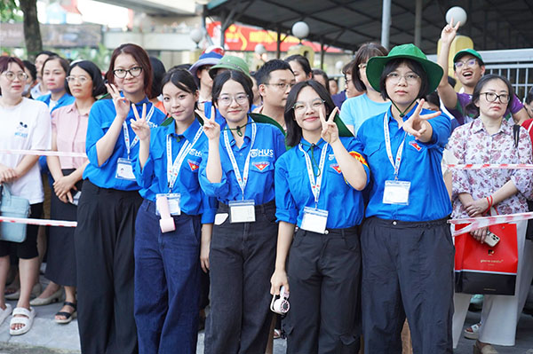 Hoạt động Đoàn Thanh Niên